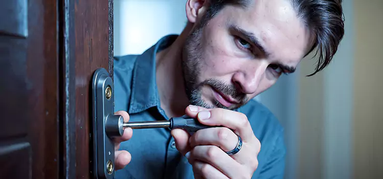 Eviction Locksmith Forest Hills