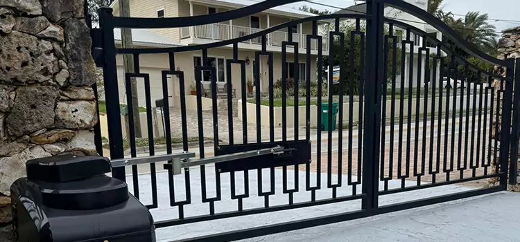Swing Gate Opener with Keypad Forest Hills