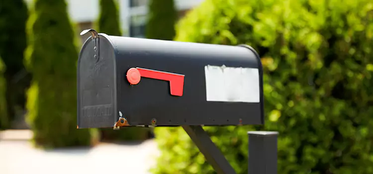 Secure Mailboxes for Packages Forest Hills